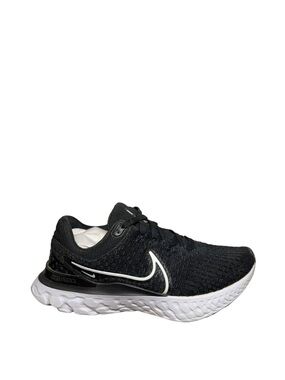 Nike Black & White Running Shoe - Womens 8.5  Athletic Sneaker